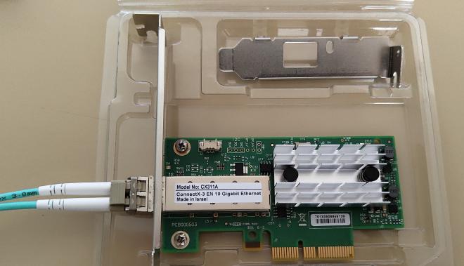 Picture of fiber connection to mellanox card